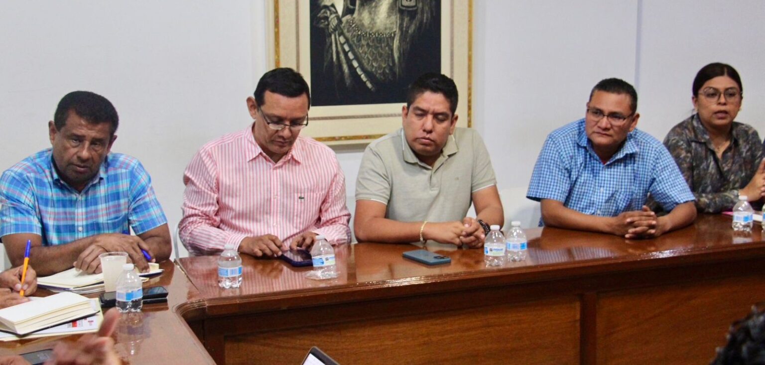 Diálogo con alcaldes fortalece la planeación de obras para 2026 en la ...